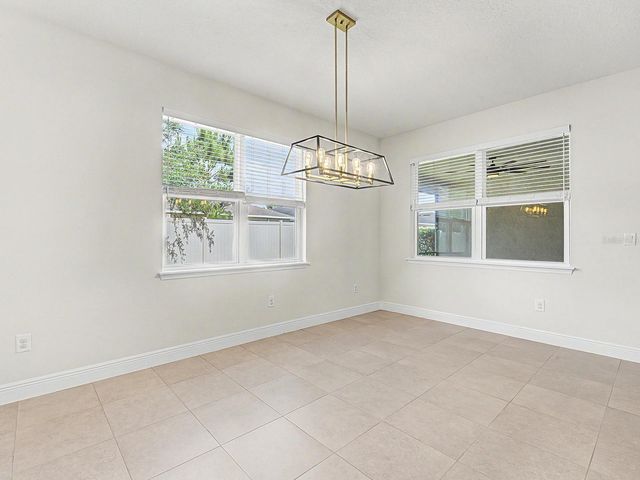 11626 LAKE LUCAYA DRIVE, Riverview, FL 33579