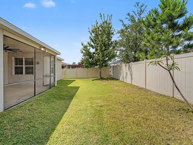 11626 LAKE LUCAYA DRIVE, Riverview, FL 33579