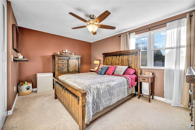 1690 Cloverview Drive, Uniontown, OH 44685