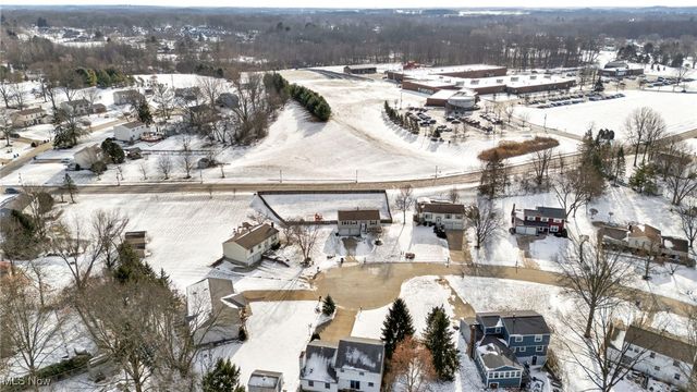 1690 Cloverview Drive, Uniontown, OH 44685