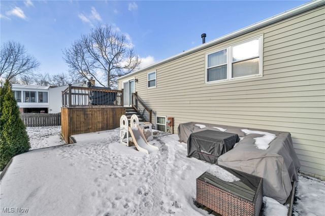 1690 Cloverview Drive, Uniontown, OH 44685