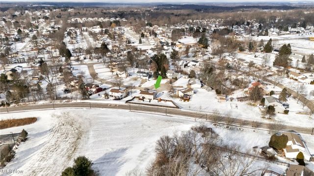 1690 Cloverview Drive, Uniontown, OH 44685