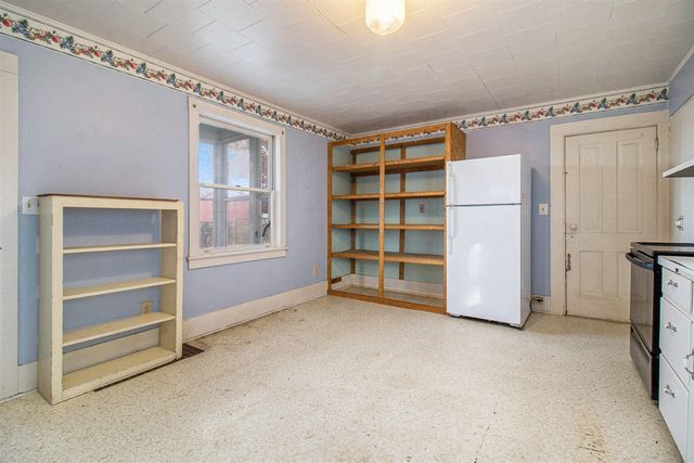 603 E Dowland Street, Ludington, MI 49431