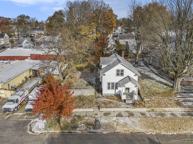 603 E Dowland Street, Ludington, MI 49431