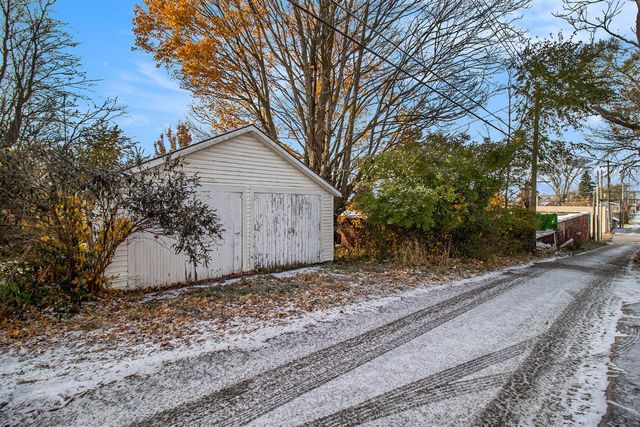 603 E Dowland Street, Ludington, MI 49431