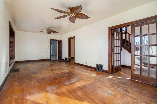 603 E Dowland Street, Ludington, MI 49431