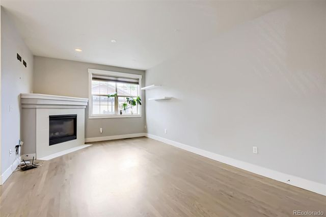 1149 S Logan Street, Denver, CO 80210