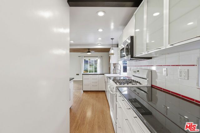 316 E Ellis Avenue, Inglewood, CA 90302