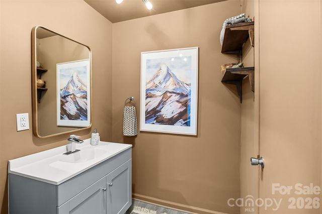 12811 Moores Chapel Road, Charlotte, NC 28214