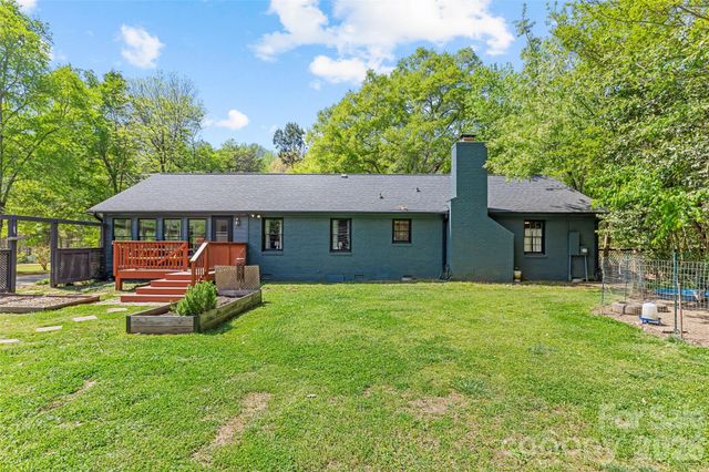 12811 Moores Chapel Road, Charlotte, NC 28214