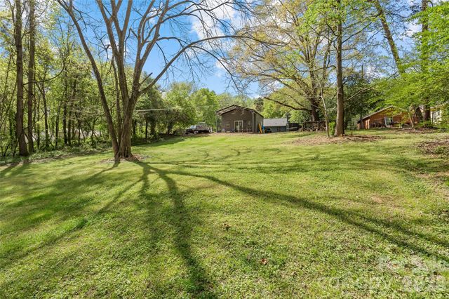 12811 Moores Chapel Road, Charlotte, NC 28214