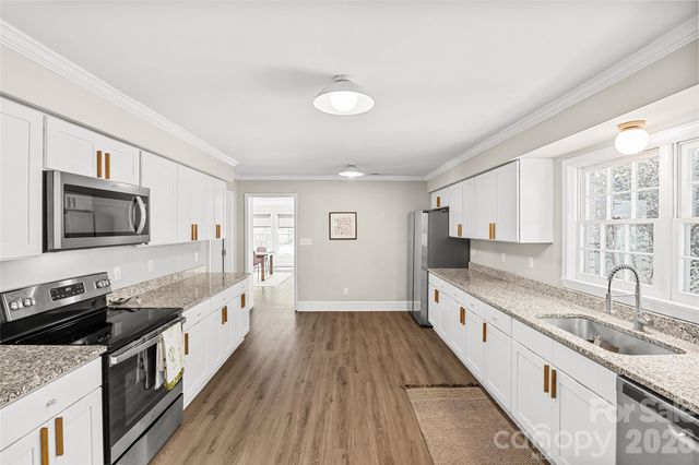 12811 Moores Chapel Road, Charlotte, NC 28214