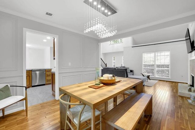 1075 Wellers Court, Roswell, GA 30076