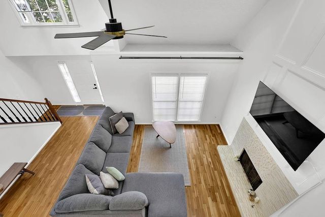 1075 Wellers Court, Roswell, GA 30076