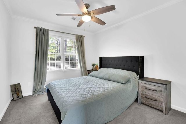 1075 Wellers Court, Roswell, GA 30076