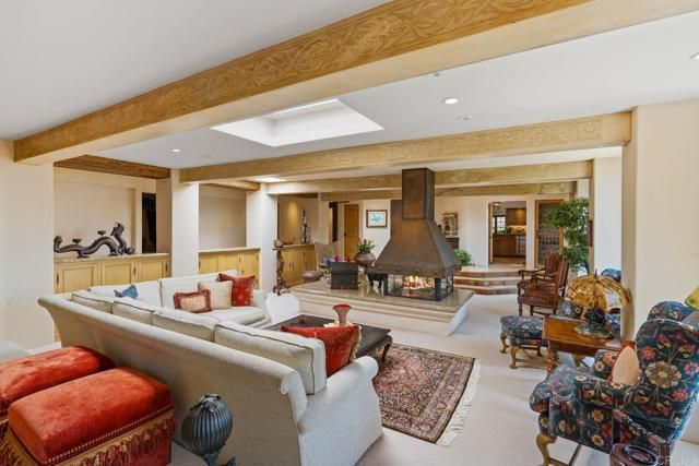 4652 Resmar Road, La Mesa, CA 91941