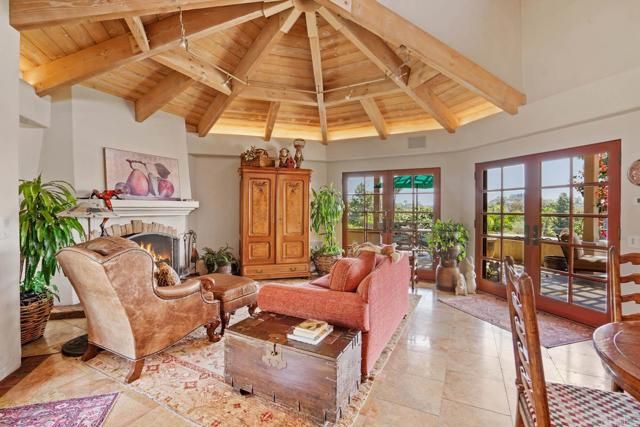 4652 Resmar Road, La Mesa, CA 91941