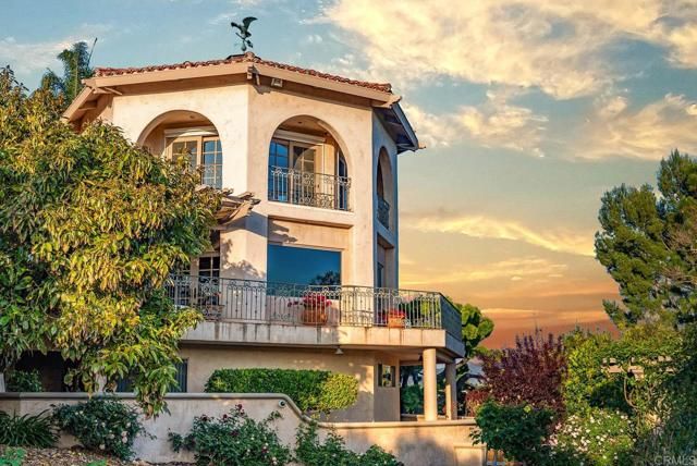 4652 Resmar Road, La Mesa, CA 91941