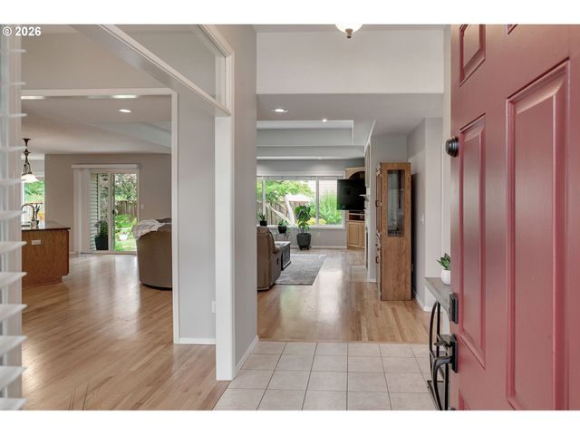 23724 Sw STONEHAVEN St, Sherwood, OR 97140