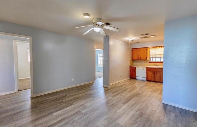 6302 Park Avenue, Texas City, TX 77591