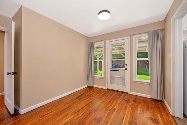 4902 Jerry Way, Sacramento, CA 95819