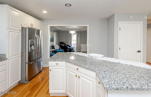 8629 St George Drive, Holland, OH 43528