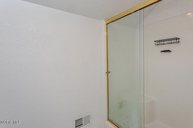 8629 St George Drive, Holland, OH 43528