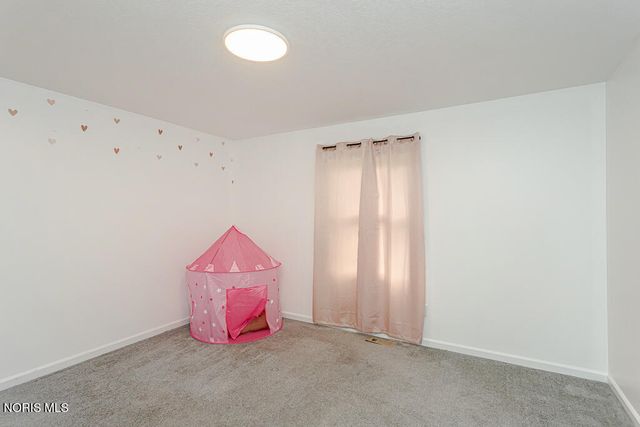 8629 St George Drive, Holland, OH 43528