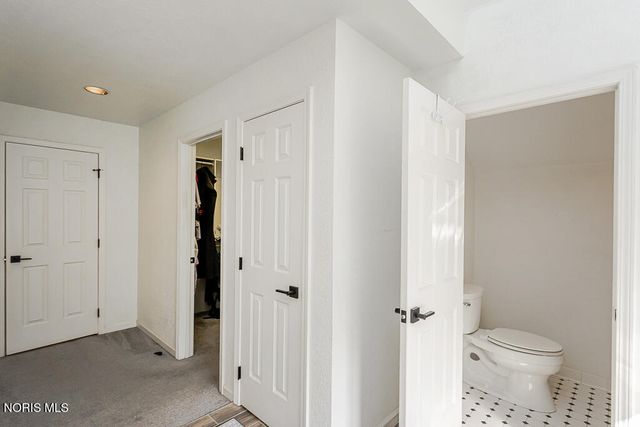 8629 St George Drive, Holland, OH 43528