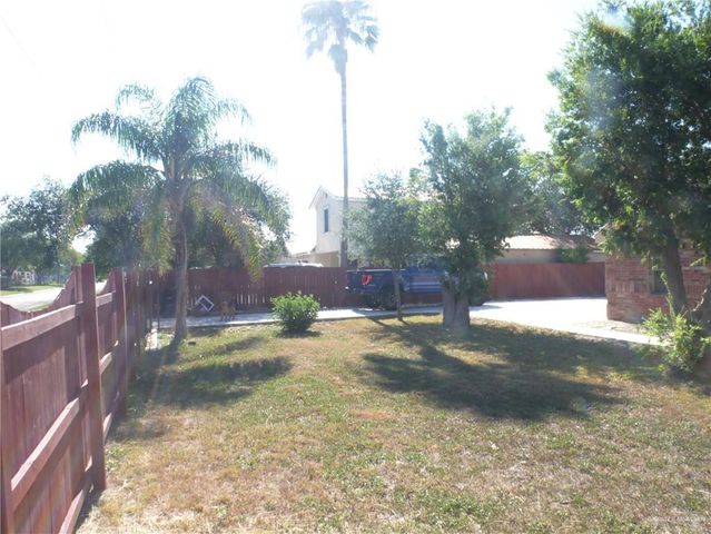 1020 Tamaulipas Street, Weslaco, TX 78596