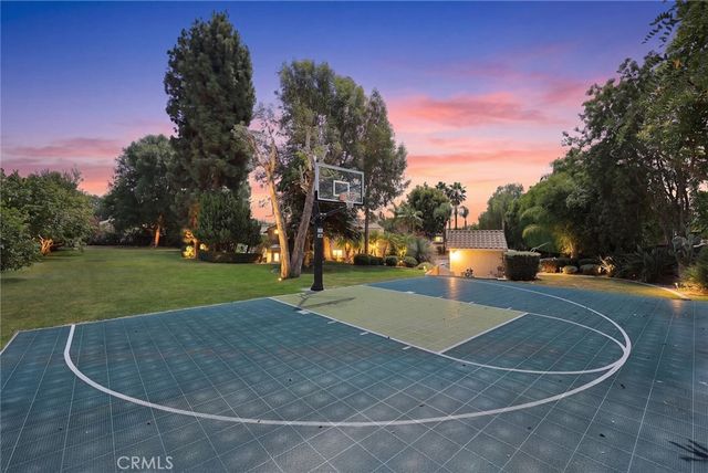 1505 El Travesia Drive, La Habra Heights, CA 90631