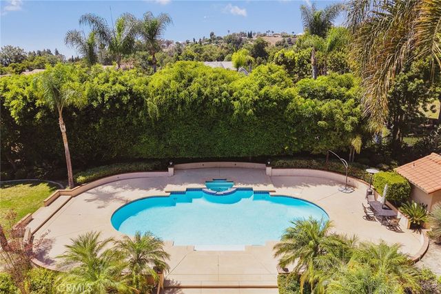 1505 El Travesia Drive, La Habra Heights, CA 90631