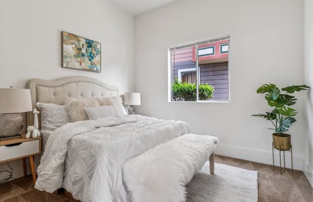 1574 Jerrold Avenue, San Francisco, CA 94124