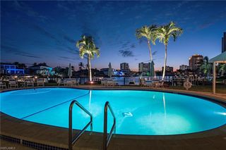 400 Park Shore DR 303, Naples, FL 34103