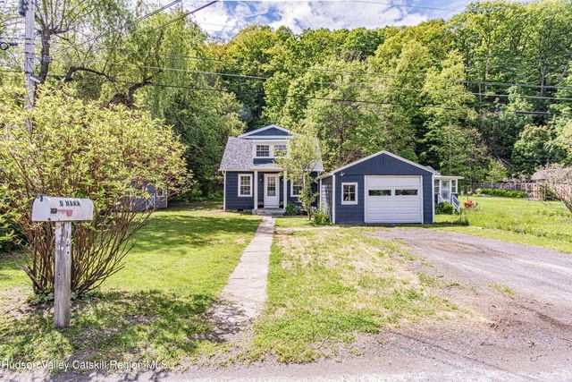 148 Esopus Creek Road, Saugerties, NY 12477
