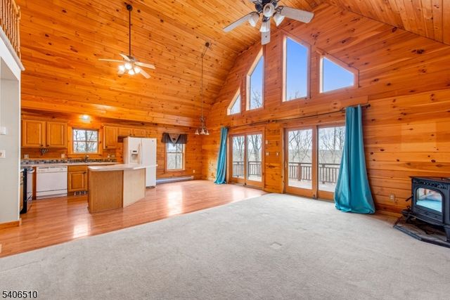 24 Steenykill Rd, Montague Twp., NJ 07827