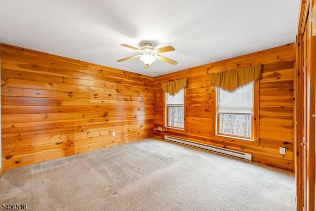 24 Steenykill Rd, Montague Twp., NJ 07827