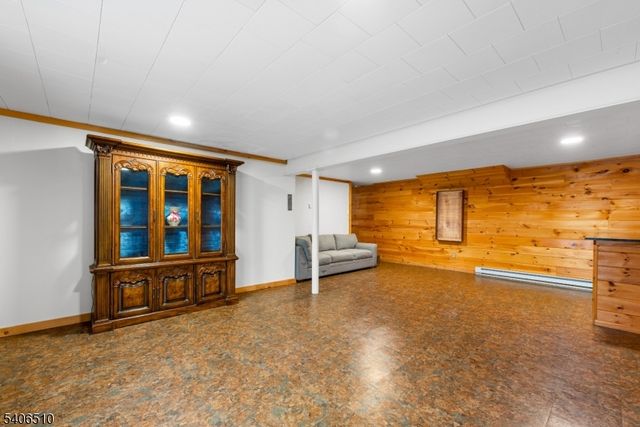 24 Steenykill Rd, Montague Twp., NJ 07827