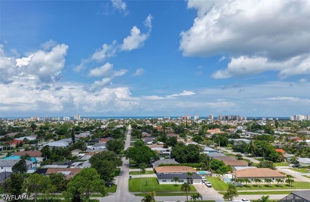 691 102nd AVE N, Naples, FL 34108