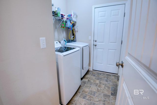 10849 Eastwood Avenue, Fairhope, AL 36532