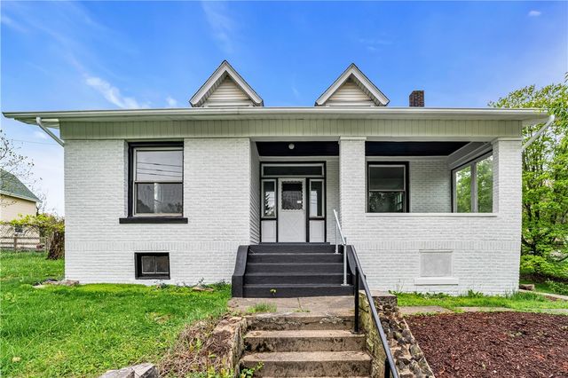 2123 Grandview Avenue, Monroeville, PA 15146