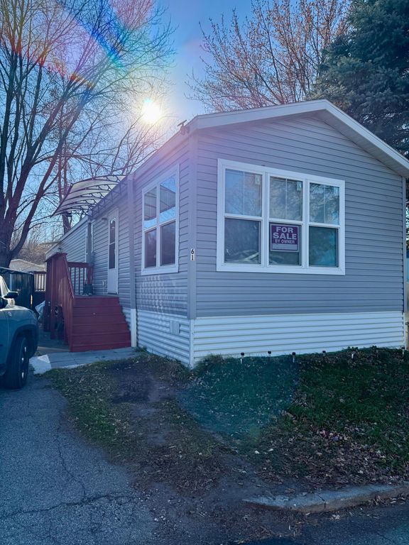 627 NE Rocky Creek Drive NE 61, Rochester, MN 55906