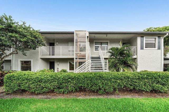 7 Southport Lane F, Boynton Beach, FL 33436