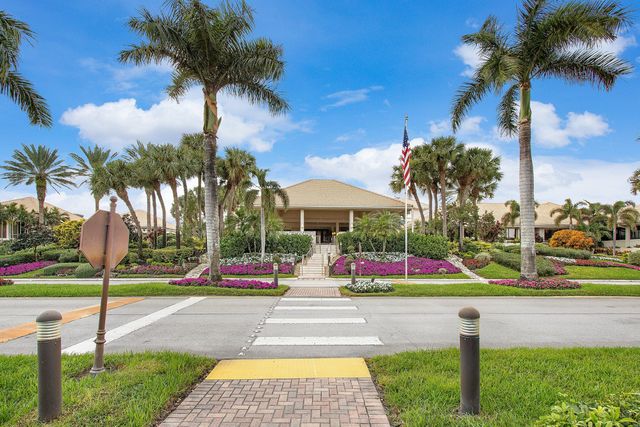 7 Southport Lane F, Boynton Beach, FL 33436