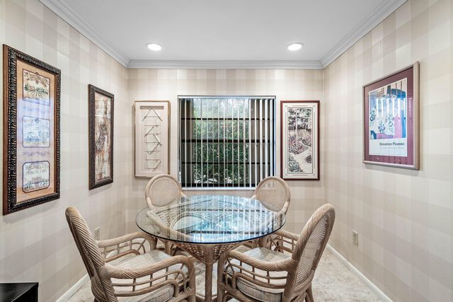 7 Southport Lane F, Boynton Beach, FL 33436