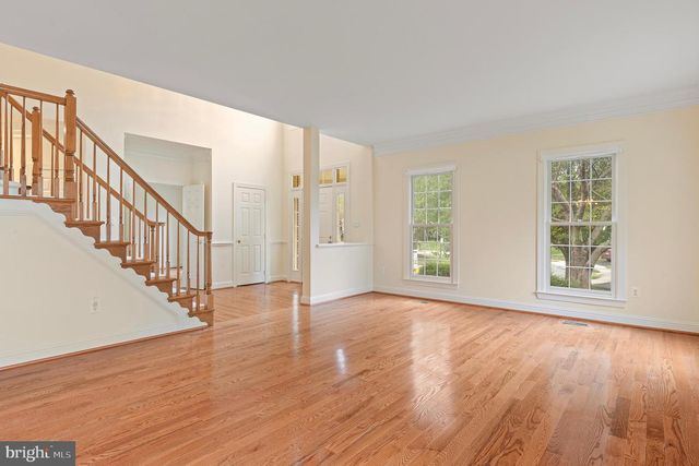 10604 MAPLECREST, Potomac, MD 20854