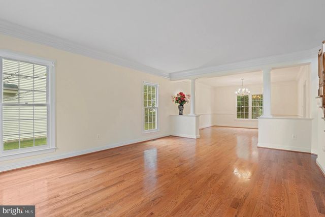 10604 MAPLECREST, Potomac, MD 20854