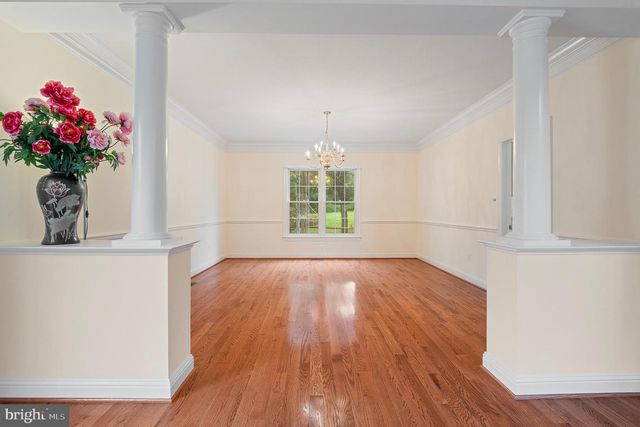 10604 MAPLECREST, Potomac, MD 20854