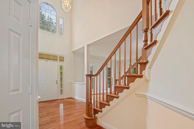 10604 MAPLECREST, Potomac, MD 20854