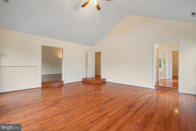 10604 MAPLECREST, Potomac, MD 20854